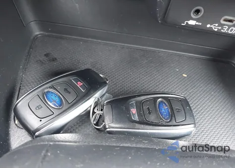 2024 Subaru Impreza Sport 5-Door z USA, uszkodzony, nr VIN JF1GUAFC4R8237895